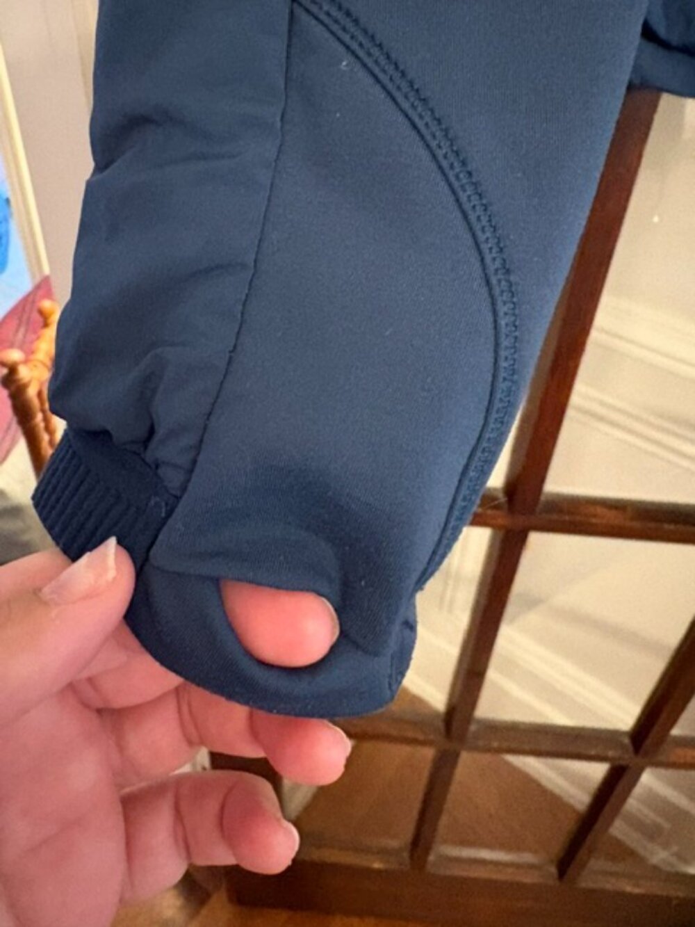 Lululemon Down for it All Hooded Puffer Jacket in Blue, Size 10 - Picture 3 of 7